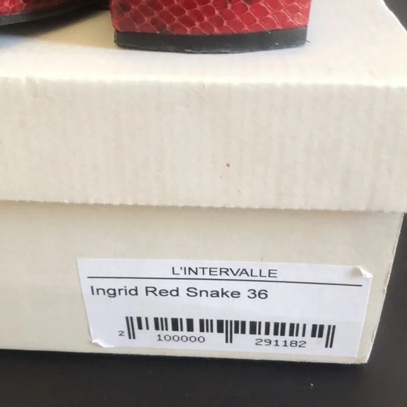 ‼️SOLD‼️L’INTERVALLE red snake skin flats, Size 6 US, Made in Spain. - Picture 3 of 13
